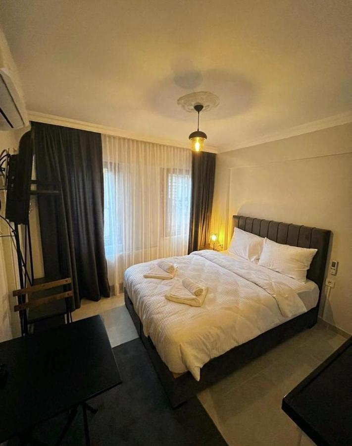 Mr Miller Suite Истанбул Екстериор снимка