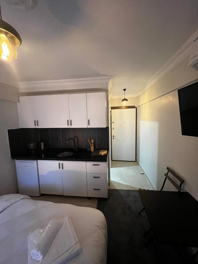 Mr Miller Suite Истанбул Екстериор снимка