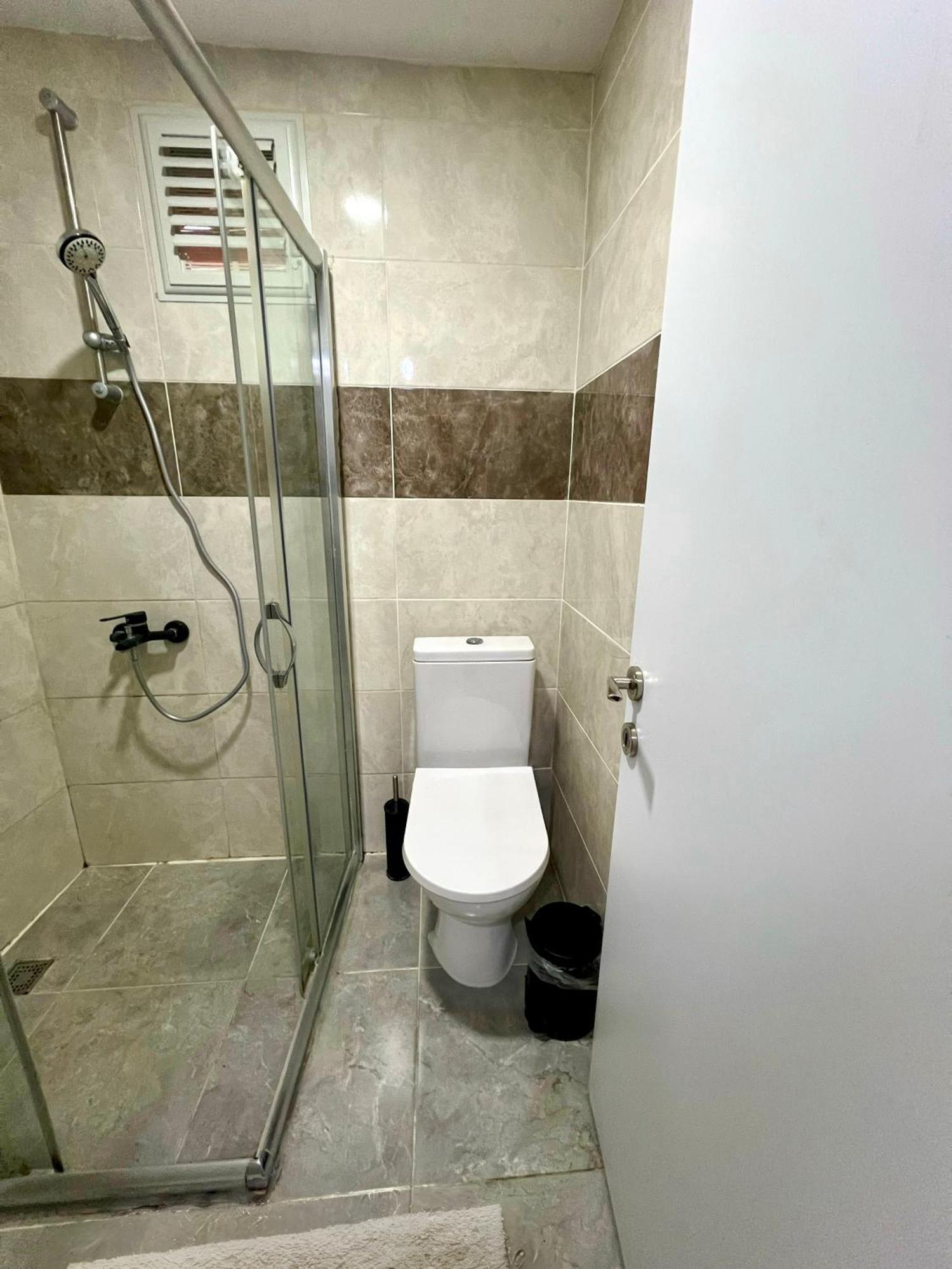Mr Miller Suite Истанбул Екстериор снимка